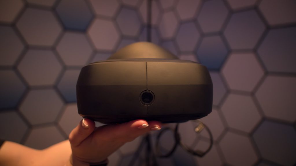 Steam VR Virtual Reality Headset Launched