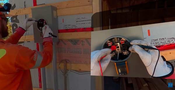 Hydro One VR Training